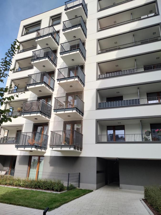 Uroczy Apartament Z Miejscem Na Auto W Garazu Apartment Warsaw Exterior photo