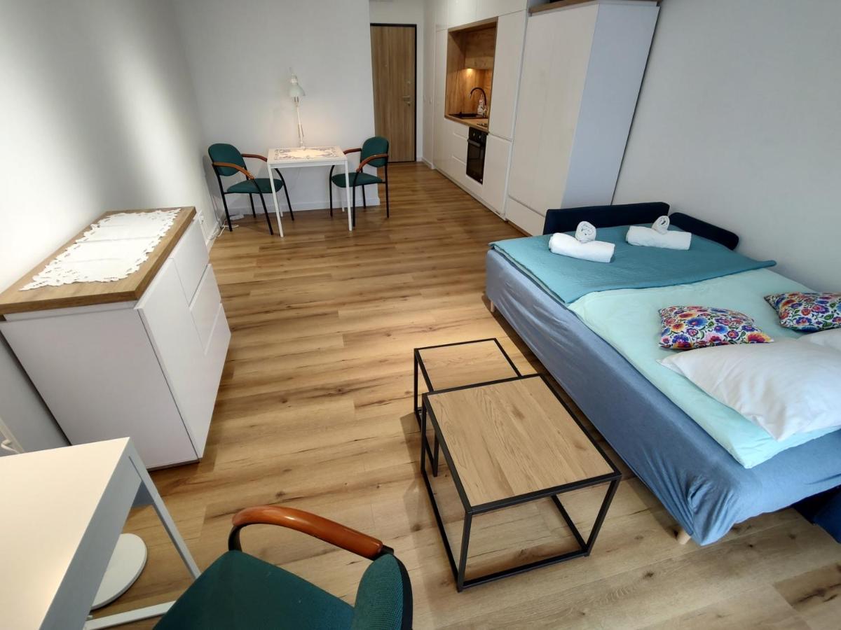 Uroczy Apartament Z Miejscem Na Auto W Garazu Apartment Warsaw Exterior photo