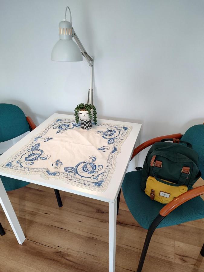 Uroczy Apartament Z Miejscem Na Auto W Garazu Apartment Warsaw Exterior photo